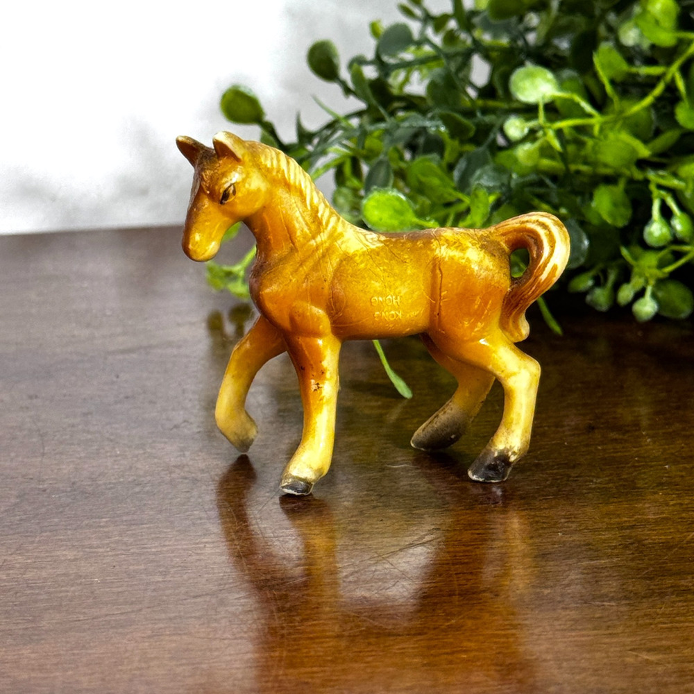 Vintage Mini Horse Figurine Hard Plastic Made in Hong Kong 2" Tall